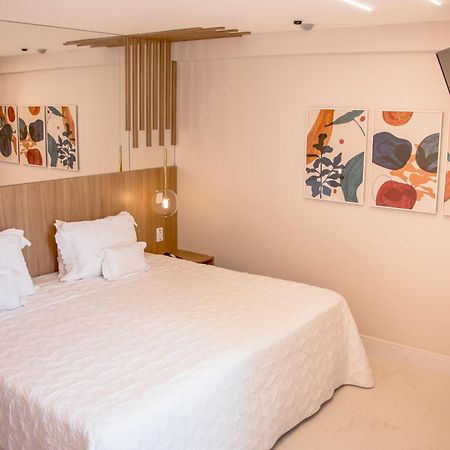 קמפוס Ramada Hotel & Suites Campos Pelinca מראה חיצוני תמונה